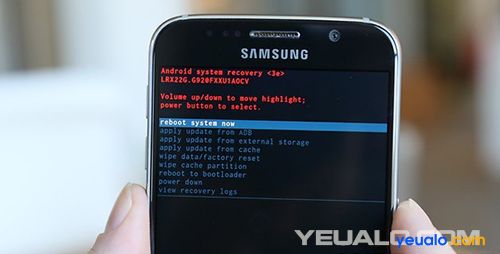 Hướng dẫn cách Hard Reset điện thoại Samsung Galaxy 4