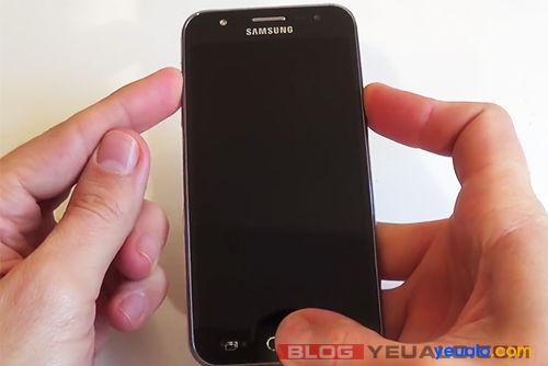 Cách khôi phục cài đặt gốc điện thoại Samsung Galaxy 1